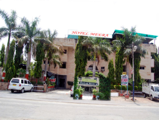 Hotel Meera Chittorgarh Ngoại thất bức ảnh